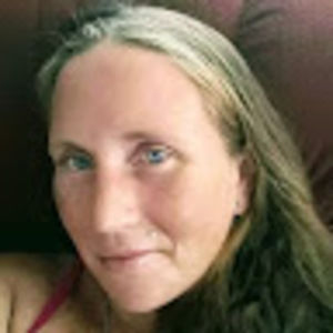 Meet your Posher, Jenn